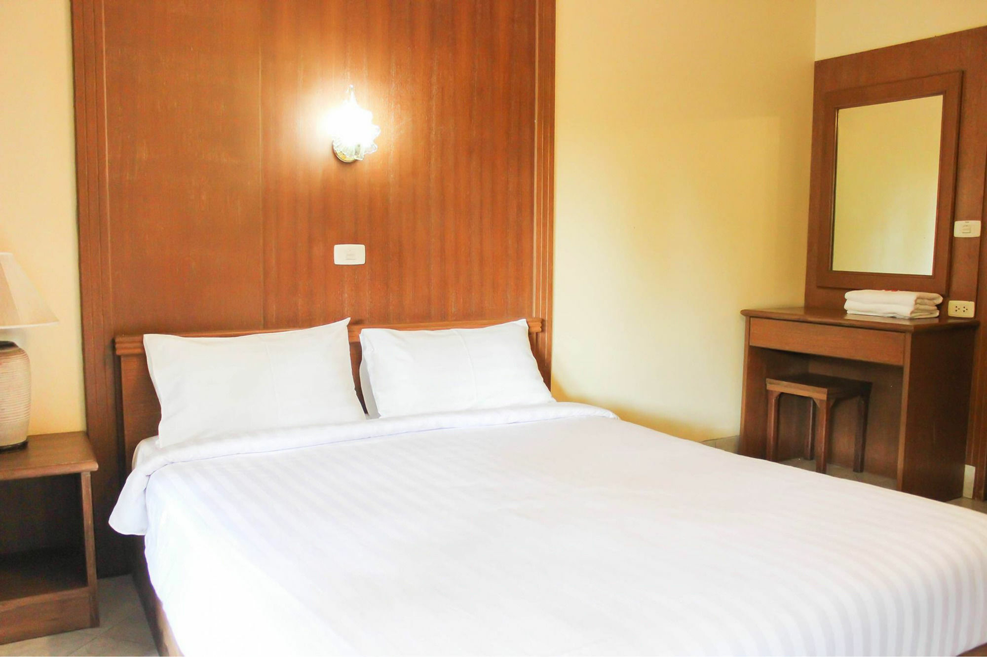 Link Mansion Hotel Chiang Mai Exterior foto